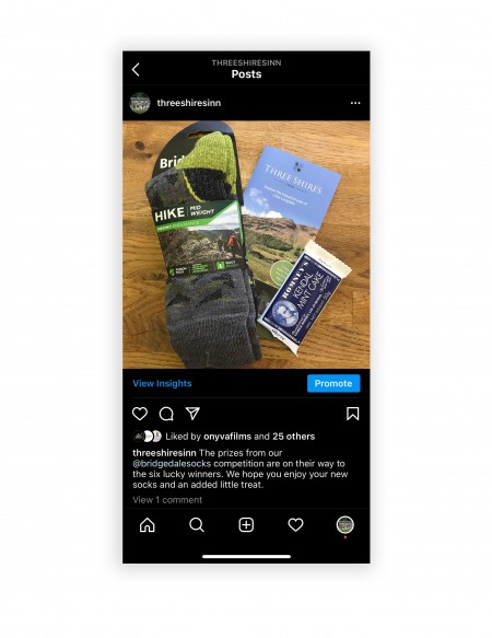 Social media sidebar